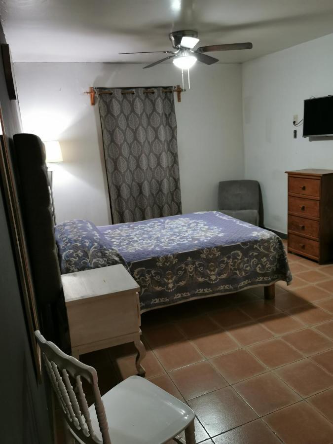 Hotel Santo Carlo غواناخواتو المظهر الخارجي الصورة