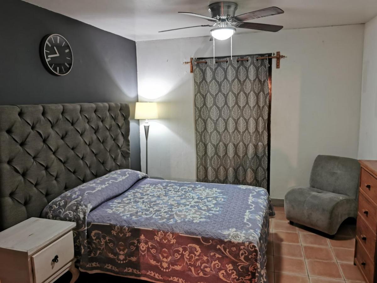 Hotel Santo Carlo غواناخواتو المظهر الخارجي الصورة